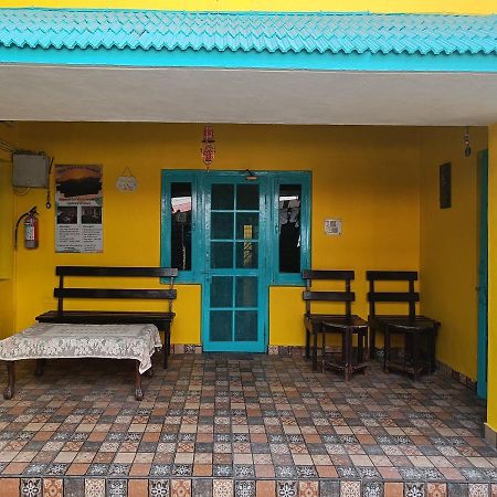 Amraai Homestay Risikés Kültér fotó
